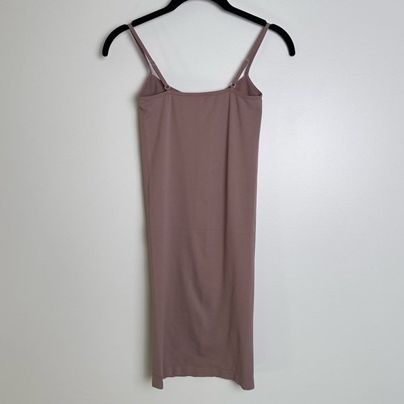 NWOT Free People Intimately Free Seamless V neck Slip Taupe Brown Size XS/Small - Picture 4 of 5